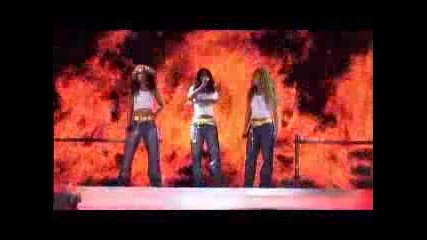 Cool Video of Destinys Child on their Tour