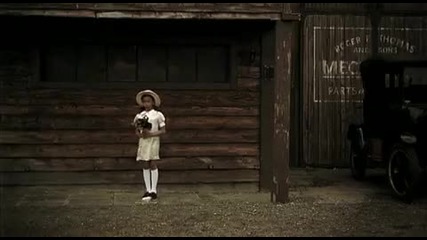 Yolanda Be Cool Vrs Dcup - We No Speak Americano [official Video] 2010 + Бг Превод