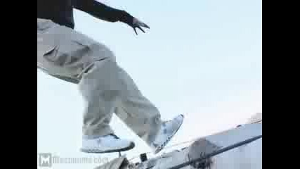 Mirror s Edge - quot Live Action Parkour quot Game Trailer .flv