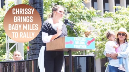 Chrissy Teigen gives passionate speech at rally for immigrants