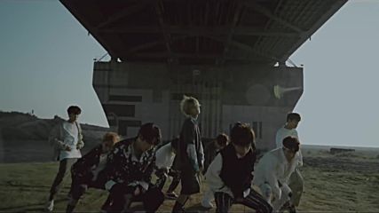 Stray Kids - Voices ( Performance Video )