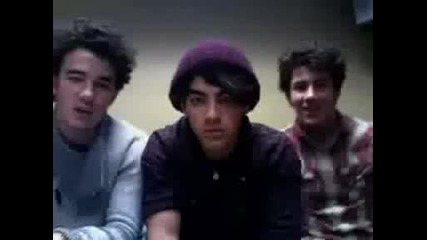 Jonas Brothers Live Chat - 2009 - (part 4)