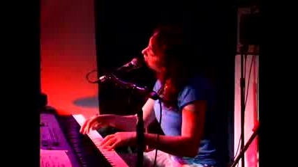 Regina Spektor - The Flowers (live)