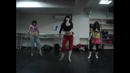 Kimiko ~ Gimme more sexy dance ( Sexy Horeografia ) 