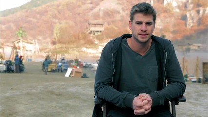 На снимачната площадка с Лиам Хеамсуърт / Непобедимите 2 (2012)