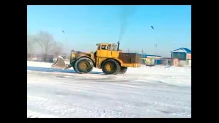Трактор K - 700 snow drift 