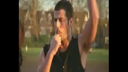 Corenell Vs The Lisa Marie Experience - Keep On Jumpin