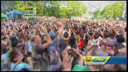 Lady Gaga - Bad Romance (live @ Gma's Summer Concert Series) 27,05,11