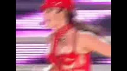 britney-Me against the music(live)