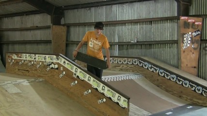 Skateboard Tricks Lip Slide