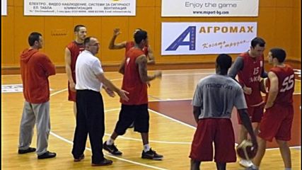 Йовица Арсич: Няма как Левски да играе по-рано, такова нещо има само в България