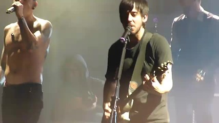 Linkin Park - Bleed It Out (live)