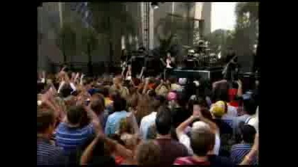 Hilary Duff - Wake Up