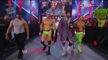 Гробаря се притичва на помощ на Кейн ! - Wwe Raw 1000ep # 23/7/12 Part 9