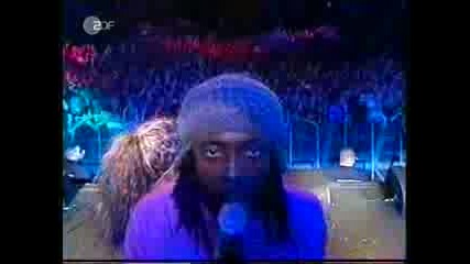 Black Eyed Peas - Weekends Live