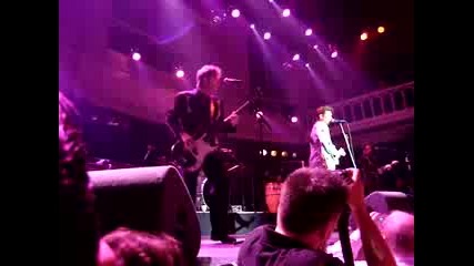 Chris Isaak - Lonely With A Broken Heart