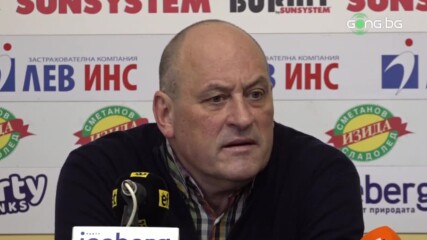 Барчовски извика двама дебютанти за мачовете с Латвия и Босна и Херцеговина