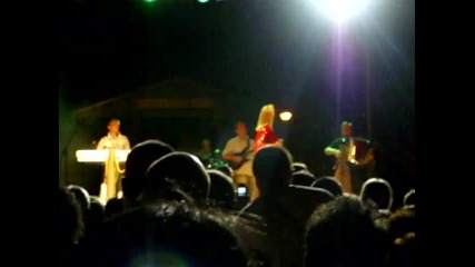 Vesna Zmijanac - Ne kunite crne oci - Nis 30. 07 2011