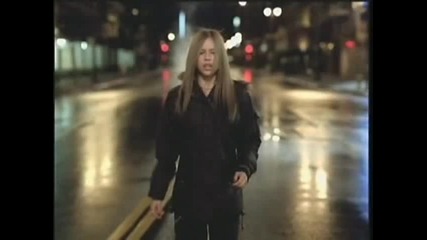 Avril Lavigne - Im With You Hd