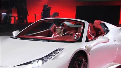 Представянето на Ferrari 458 Spider от Алонсо и Маса в Япония