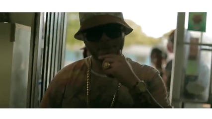 Farruko - Boomboneo Официално видео!)