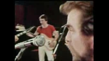 Little River Band - Help Is On Its Way