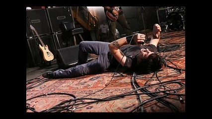three days grace - goin' down