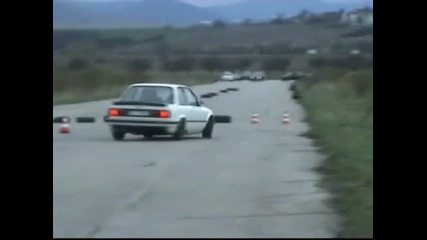 Малко трернировки с Bmw E30 335i My la Letisko 11 4 2010 by Lada Drifter 
