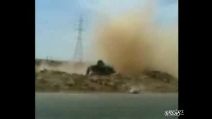 Араби Катастрофират И Летят От Колата