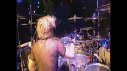 Alice Cooper - Execution With Guillotine