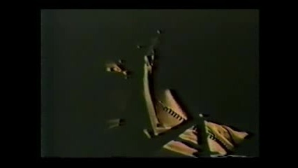 16.nobody Home