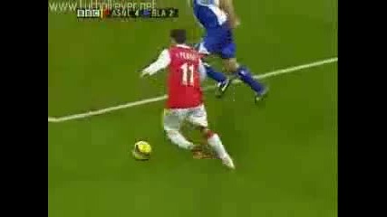 Топ 13 гола на Robin Van Persie