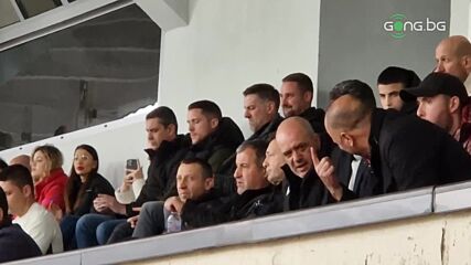 Кръстаич и Кашай също на трибуните на "Васил Левски"