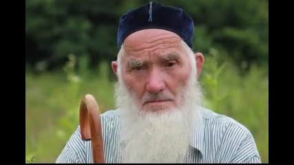 Голубые береты - Чеченский старик