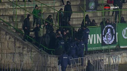 Напрежение между феновете на Берое и полицията