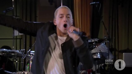 Eminem - Berzerk (live For Bbc Radio 1)