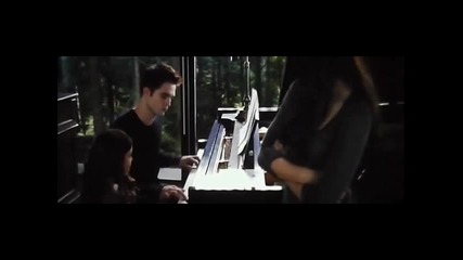 Edward Cullen tocando el piano