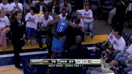 Nba Playoffs 2011 Conference Semi-finals Game 3: Oklahoma City Thunder @ Memphis Grizzlies 93 - 101