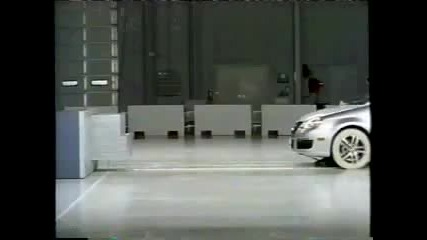 Crash Test of Volkswagen Jetta Bora