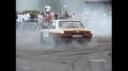 Palene gumi Bmw Mania 2