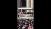 Лъв XIV отбеляза началото на Страстната седмица на площад „Свети Петър“ в Рим