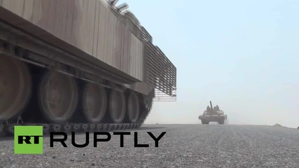 Йемен: Стотици саудитски танкове напускат Аден за да подкрепят лоялисти на бившият президент Хади