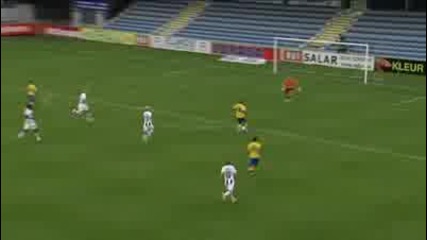 Lens Annab (westerlo-belgium) misses an Open Goal