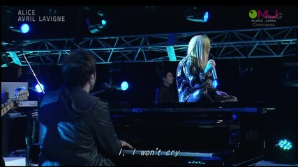 Avril Lavigne - Alice ( Live The Music Japan Overseas 26.12.2011 )