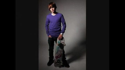 Justin Bieber - Love Me 