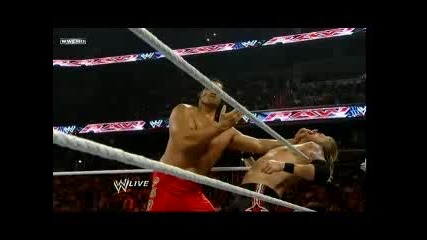 Острието срещу Великия Кали {wwe Raw 09.06.10} 