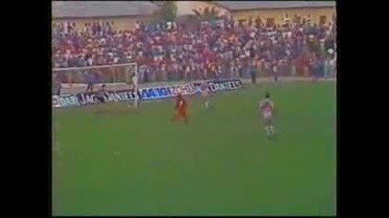 1990 Flamurtari Vlora Albania 0 Olympiakos Greece 2