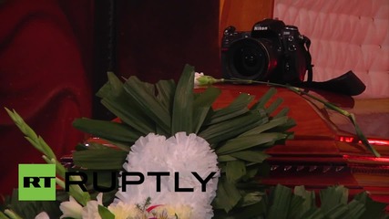 Мексико: Погребаха фотожурналиста Рубен Еспиноза