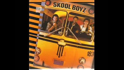 Skool Boyz - Breakin' Out