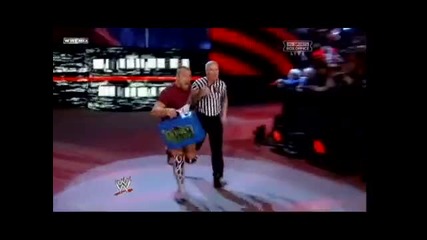 Wwe Tlc 2011 Daniel Bryan Cashing Smackdown Money In The Bank On The Big Show